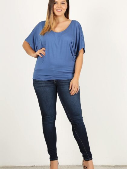 Solid Knit Top, With A Flowy Silhouette